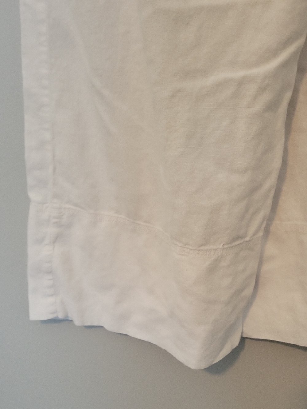 White Wide-Leg Crop Women’s Pants - Picture 4 of 4